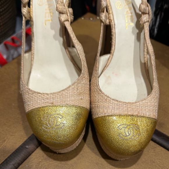 CHANEL size 38 straw sandals. OLIVE AND TAN color - Picture 3 of 7